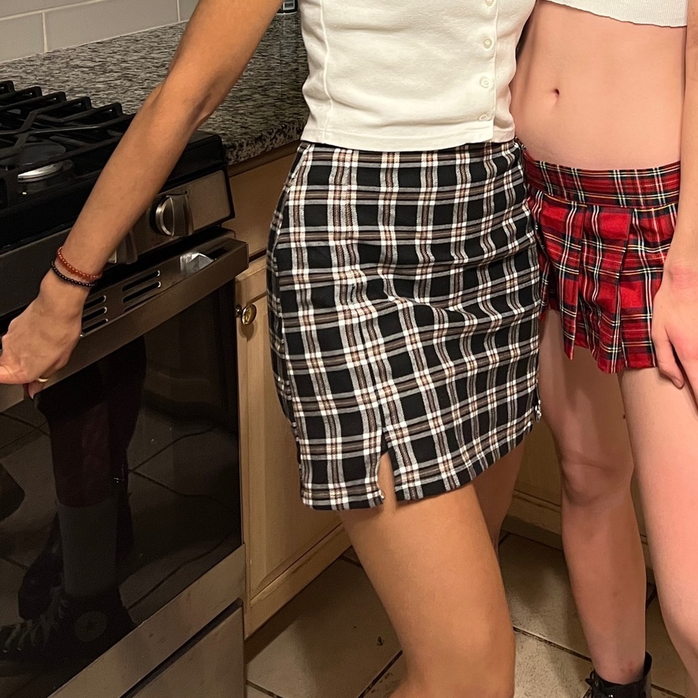 Brandy Melville Cara Brown and Black Plaid Checkered Mini Skirt